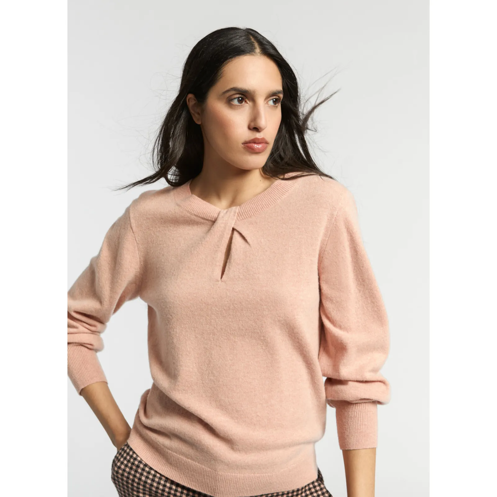Xandres Pull orné d’une torsade au niveau de l’encolure-Femme Pulls & Cardigans